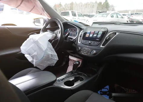 2016 Chevrolet Malibu 2Lt z USA, uszkodzony, nr VIN 1G1ZF5SX7GF332336